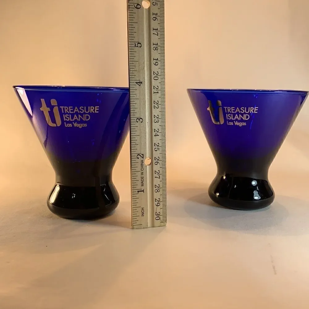 TI Treasure Island Las Vegas Cobalt Blue Cocktail Bar Accessories Party Set 2
